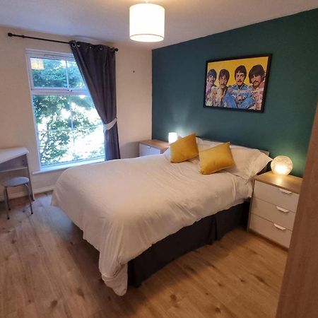 Cosy 2Br Modern Apt With Free Parking 리버풀 외부 사진